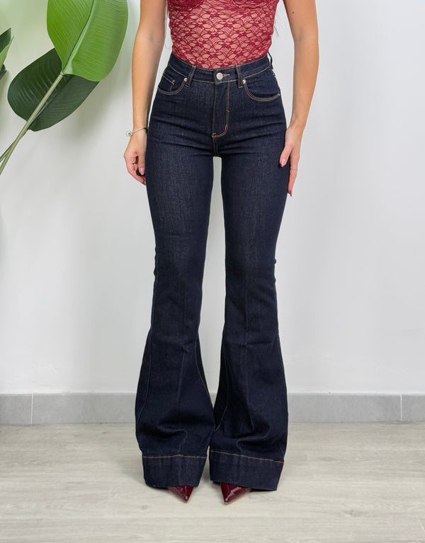 Jeans zampa lavaggio 0