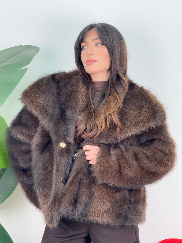 Pellicia velia marrone