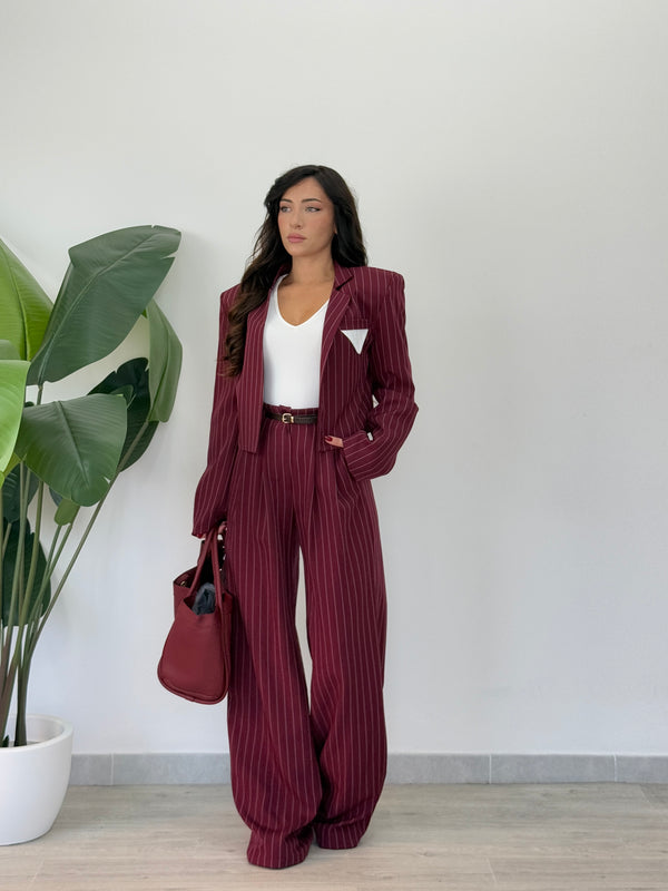Tailleur gessato Vik